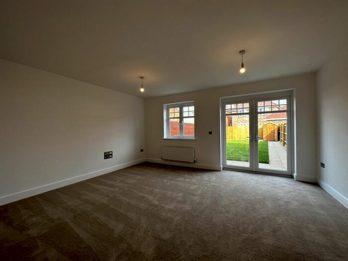 3 Bedroom Terraced House To Rent In Empress Drive, Wallingford, OX10