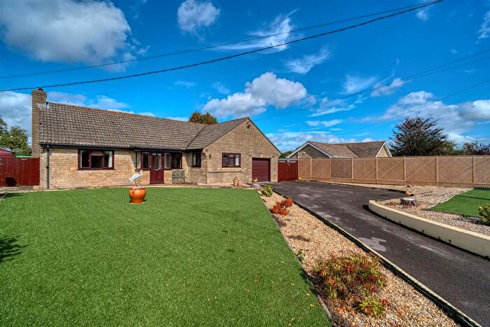 3 Bedroom Detached Bungalow For Sale In Kingston, Hazelbury Bryan, Sturminster Newton, DT10
