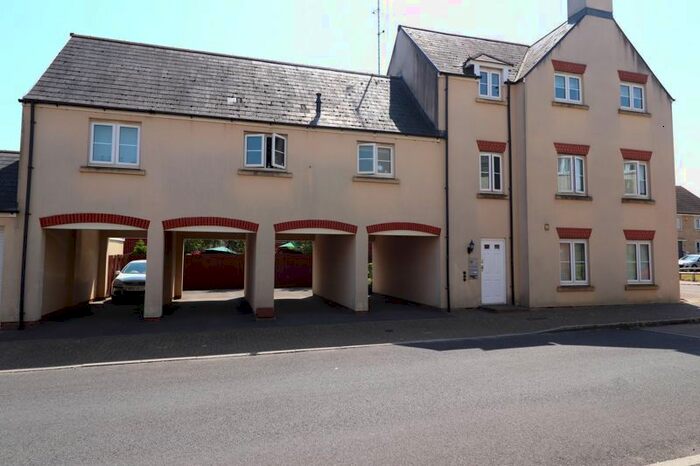 2 Bedroom Flat To Rent In Sapphire Way, Brockworth, Gloucester, GL3