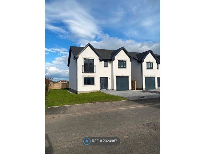 4 Bedroom Detached House To Rent In Breich, West Calder, EH55