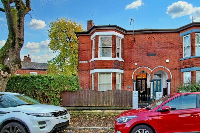 3 Bedroom Semi-Detached House To Rent In Gardner Road, Prestwich, M25