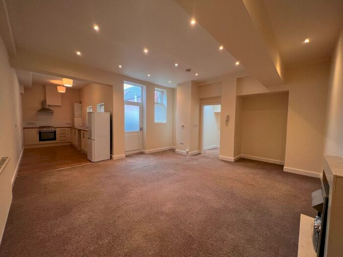 1 Bedroom Apartment To Rent In Scarisbrick Avenue, Southport, Merseyside, PR8