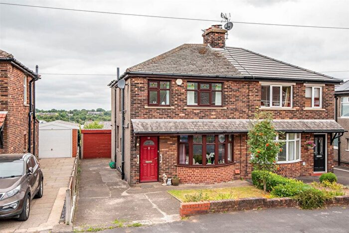 3 Bedroom Semi-detached House For Sale In Carleton Road, Chorley, PR6