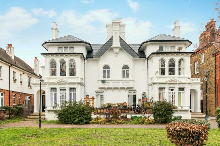 1 Bedroom Flat To Rent In Herne Hill, London, SE24