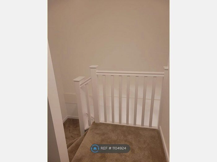 3 Bedroom Detached House To Rent In Gaskell The Green Longstone, Edinburgh EH14