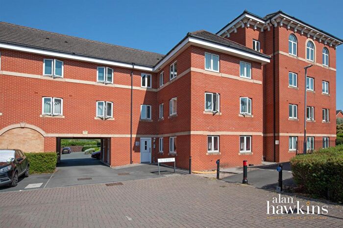 2 Bedroom Flat For Sale In Saltash Road, Swindon, SN2