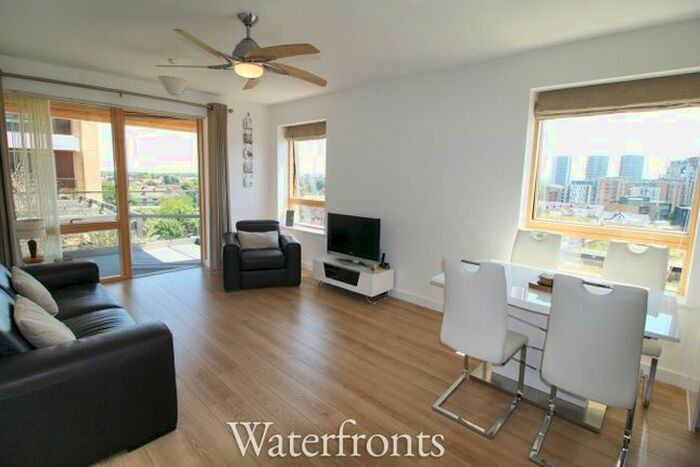 2 Bedroom Flat To Rent In Silvertown Square, London, E16