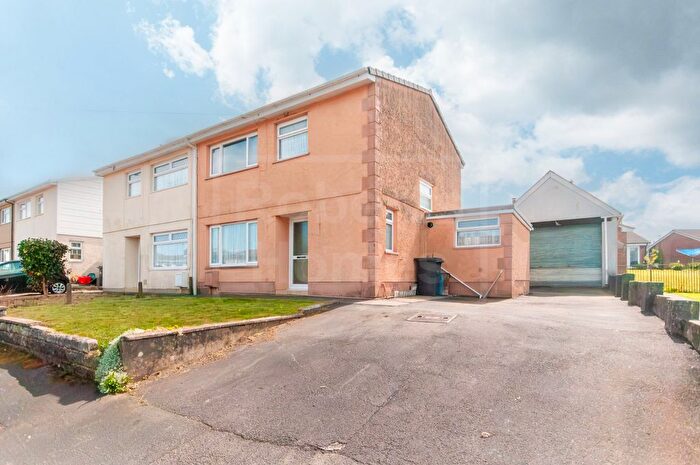 3 Bedroom Semi-Detached House For Sale In Ael Y Bryn, Ystradgynlais, Swansea, SA9