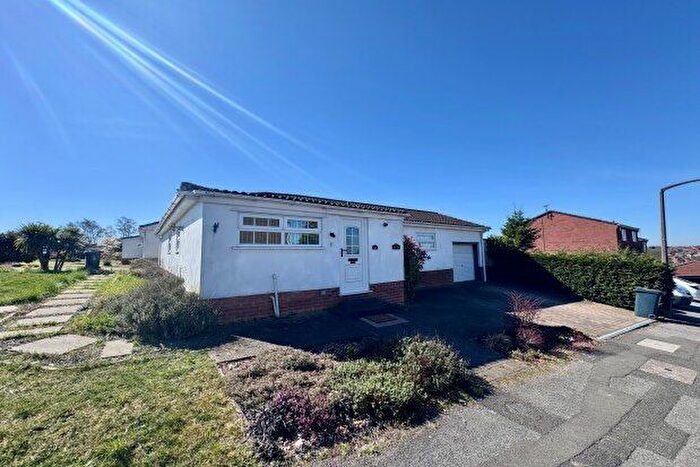 2 Bedroom Bungalow To Rent In Crawford Rise, Nottingham, NG5