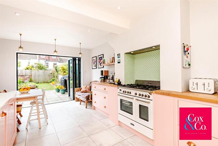 3 Bedroom Terraced House For Sale In Franklin Road, Portslade, Brighton, BN41
