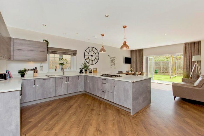 5 Bedroom Detached House For Sale In Kings View Crescent, Ratho, EH28