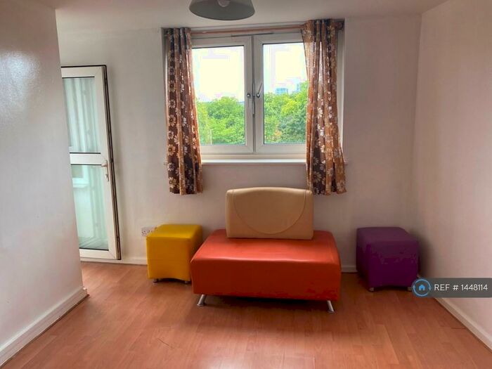 1 Bedroom Flat To Rent In Albion House, London, E16