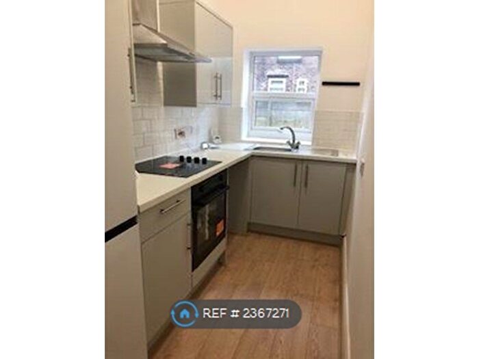 2 Bedroom Flat To Rent In Croxteth Grove, Liverpool, L8