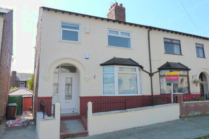 3 Bedroom Semi-Detached House To Rent In Valerian Road, Birkenhead, CH41