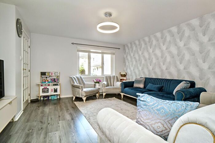 3 Bedroom End Terrace House For Sale In A Saughton Mains Gardens, Saughton, Edinburgh, EH11