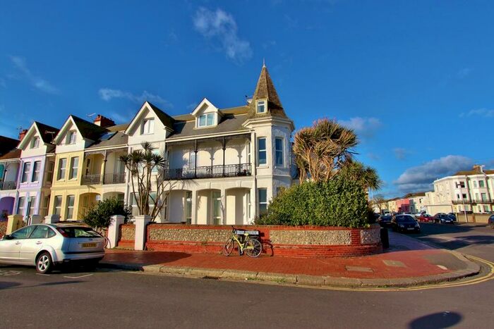 Studio To Rent In New Parade, Worthing, BN11