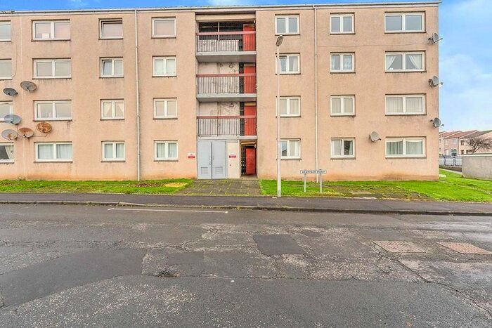 2 Bedroom Flat To Rent In Henryson Road, Dunfermline, Fife KY11