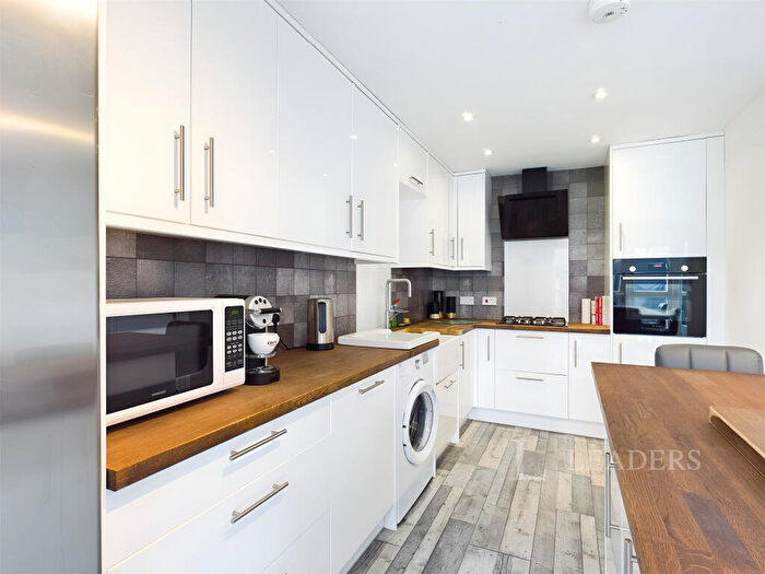 4 Bedroom House To Rent In Old Gloucester Road, Cheltenham, GL51