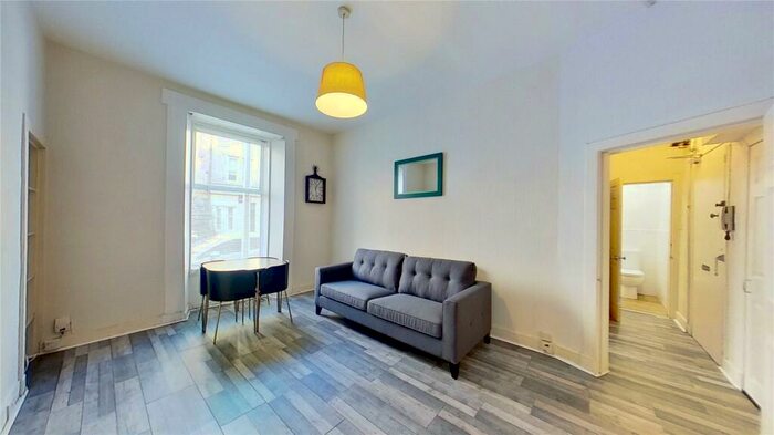1 Bedroom Flat To Rent In Watson Crescent, Edinburgh, EH11
