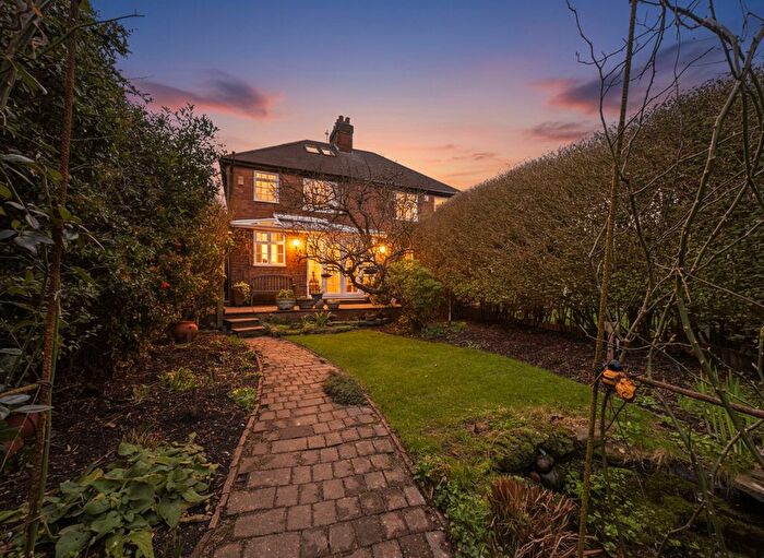 3 Bedroom Semi Detached House For Sale In Roseleigh Avenue, Mapperley, Nottingham, NG3