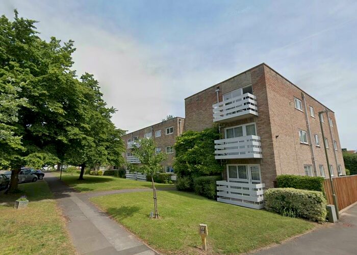 2 Bedroom Apartment To Rent In Cunliffe Close, Summertown, OX2