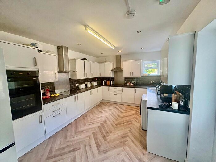 1 Bedroom House To Rent In Room, Arthur Street, NG7