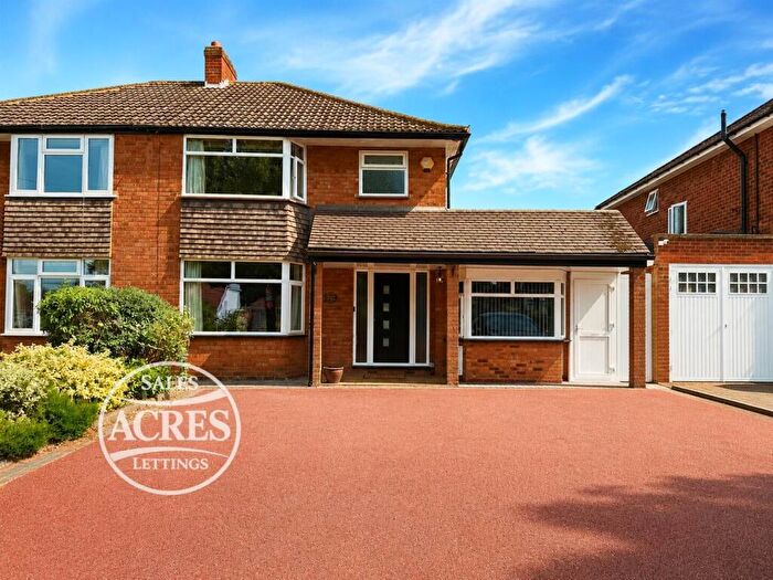 3 Bedroom Semi-Detached House For Sale In Blackberry Lane, Four Oaks, Sutton Coldfield, B74