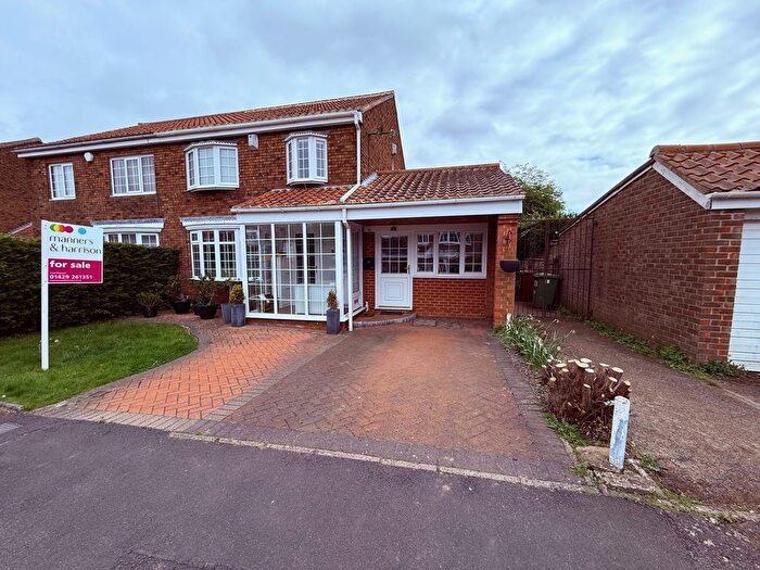 3 Bedroom Semi-Detached House For Sale In Greenlea, Elwick, Hartlepool, TS27