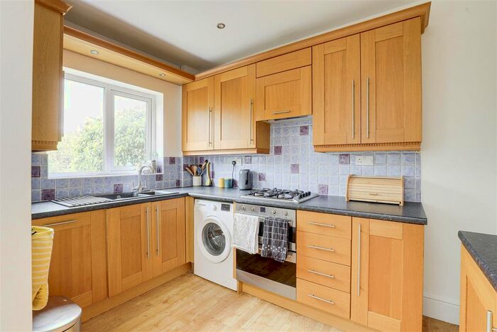 3 Bedroom Terraced House For Sale In Morley Avenue, Mapperley, Nottinghamshire, NG3