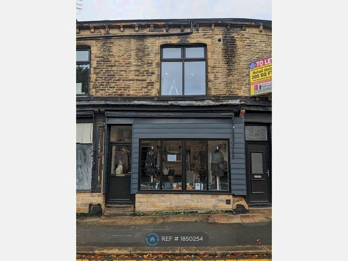 2 Bedroom Flat To Rent In South Street, Keighley, BD21