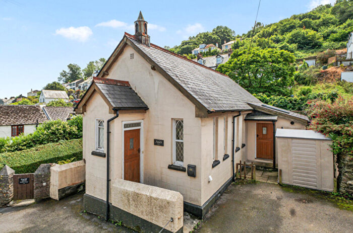 3 Bedroom Cottage For Sale In West Looe Hill, West Looe, Cornwall, PL13