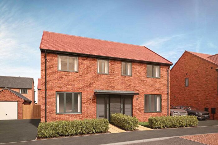 3 Bedroom Semi-Detached House For Sale In Ranville Place, Hinckley, LE10