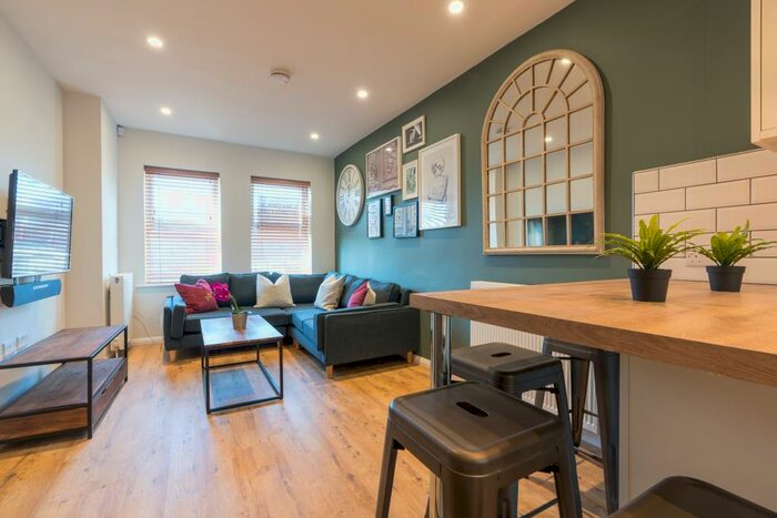 4 Bedroom Terraced House To Rent In Larkdale Street, Nottingham, NG7