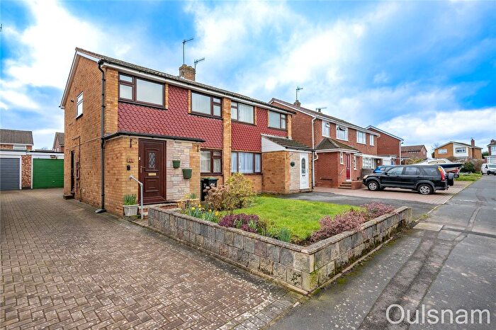 3 Bedroom Semi Detached House For Sale In Carol Avenue, Bromsgrove, Worcestershire, B61