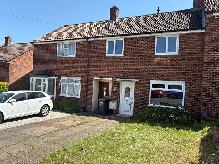 3 Bedroom Terraced House To Rent In Oldacre Road, Oldbury, B68