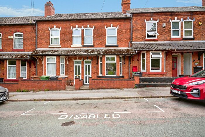 3 Bedroom Terraced House For Sale In Avenue Road, Wednesbury, WS10