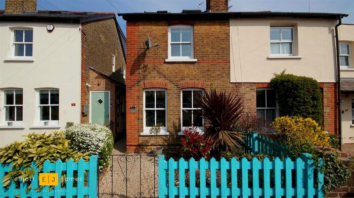 3 Bedroom Semi-Detached House To Rent In Forest Road, Loughton, IG10