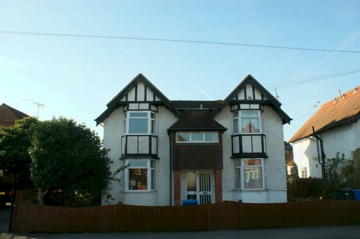 1 Bedroom Flat To Rent In Forlease Road, Maidenhead, SL6