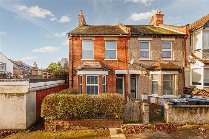 2 Bedroom Property For Sale In Newton Road, Harrow, HA3