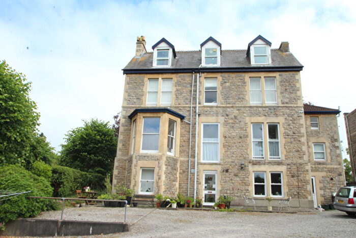 1 Bedroom Flat To Rent In The Avenue, Clevedon, BS21