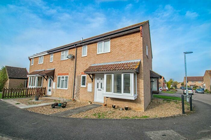 1 Bedroom End Of Terrace House To Rent In Victoria Drive, Houghton Conquest, MK45