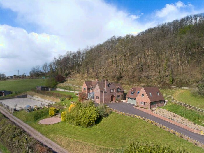 5 Bedroom Detached House For Sale In Compton Abbas, Shaftesbury, SP7