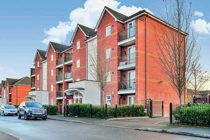 2 Bedroom Apartment To Rent In Oakcliffe Road, Manchester, M23