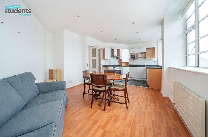 1 Bedroom Flat To Rent In North Street, Brighton, East Sussex, BN1