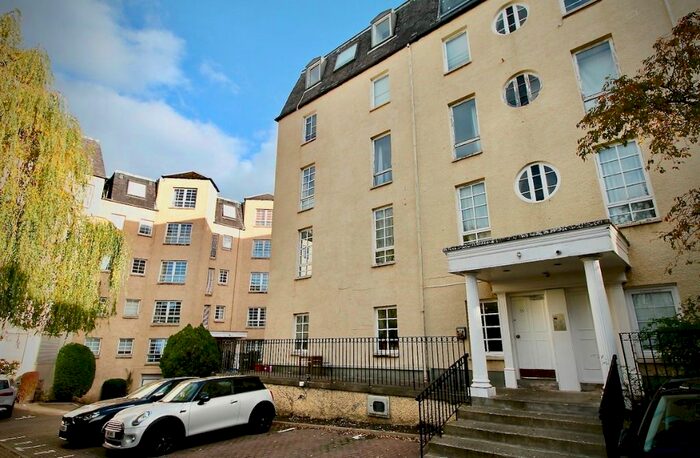 2 Bedroom Flat To Rent In Caledonian Crescent, Dalry, Edinburgh, EH11