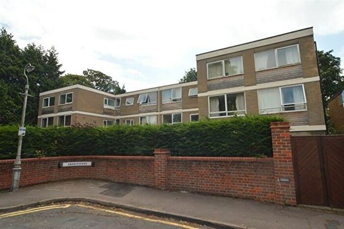 2 Bedroom Flat To Rent In Grosvenor Road, St Albans, AL1
