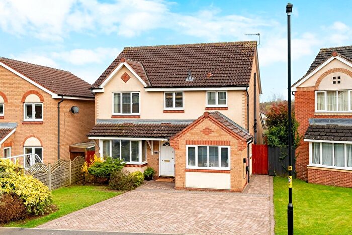 4 Bedroom Detached House For Sale In Heather Way, Harrogate, North Yorkshire, HG3