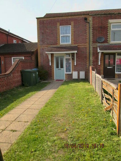 2 Bedroom House To Rent In Northeast Road, Sholing, Southampton, SO19