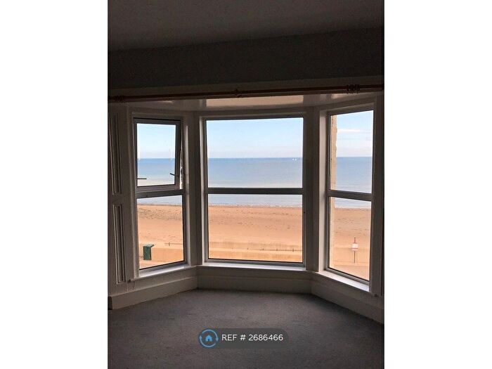 2 Bedroom Flat To Rent In Redcar, Redcar, TS10