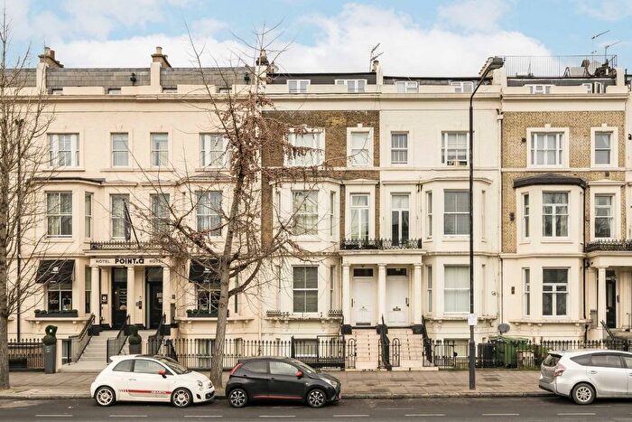 2 Bedroom Flat To Rent In West Cromwell Road, London, SW5